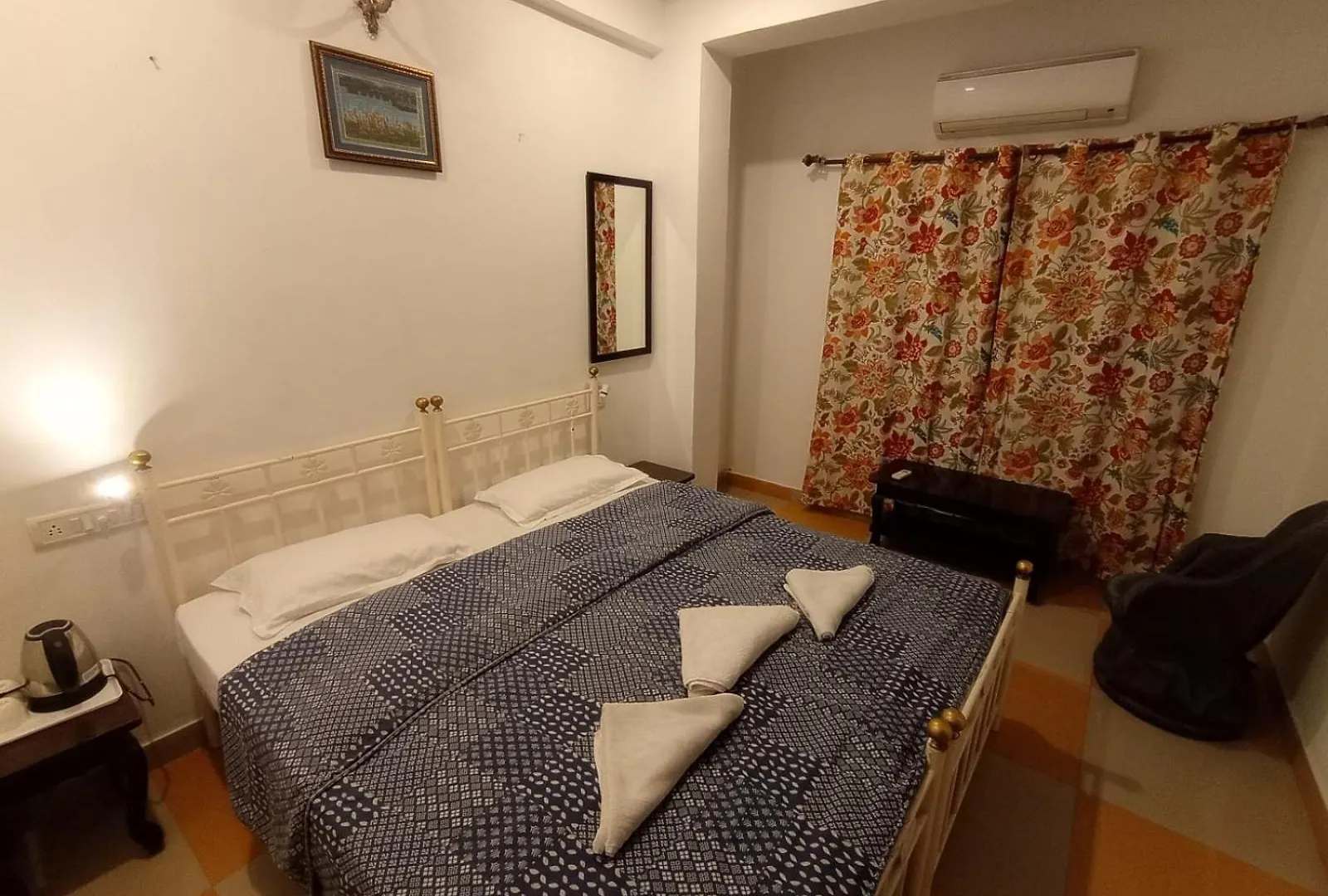 Little Peepal House Ξενοδοχείο Ουνταϊπούρ