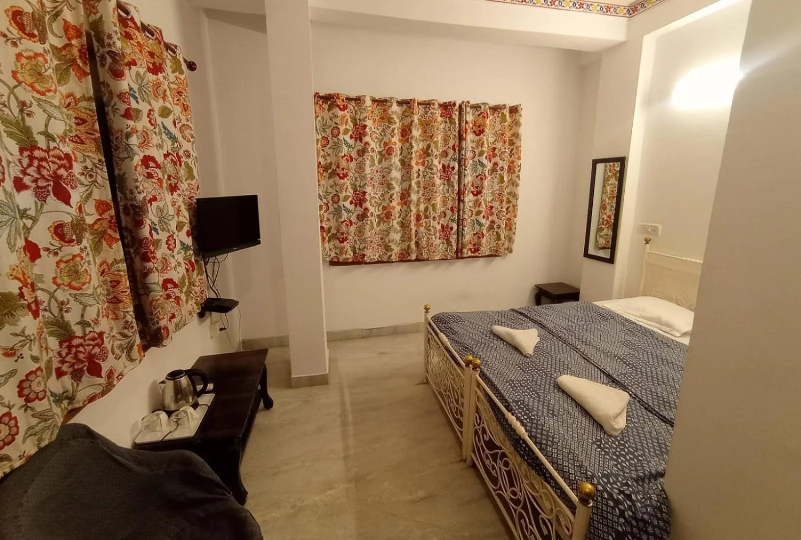 מלון אודייפור Little Peepal House